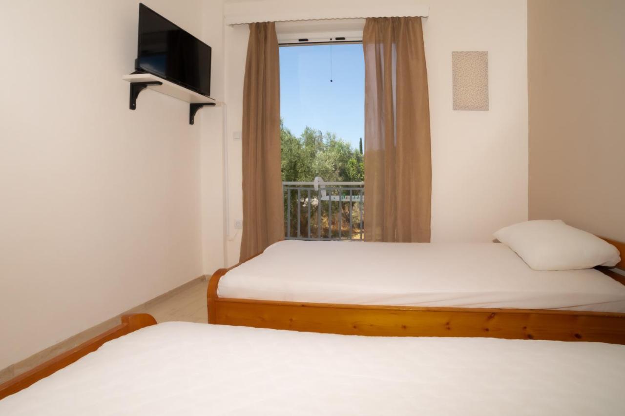 Memi Houses Koróni Εξωτερικό φωτογραφία