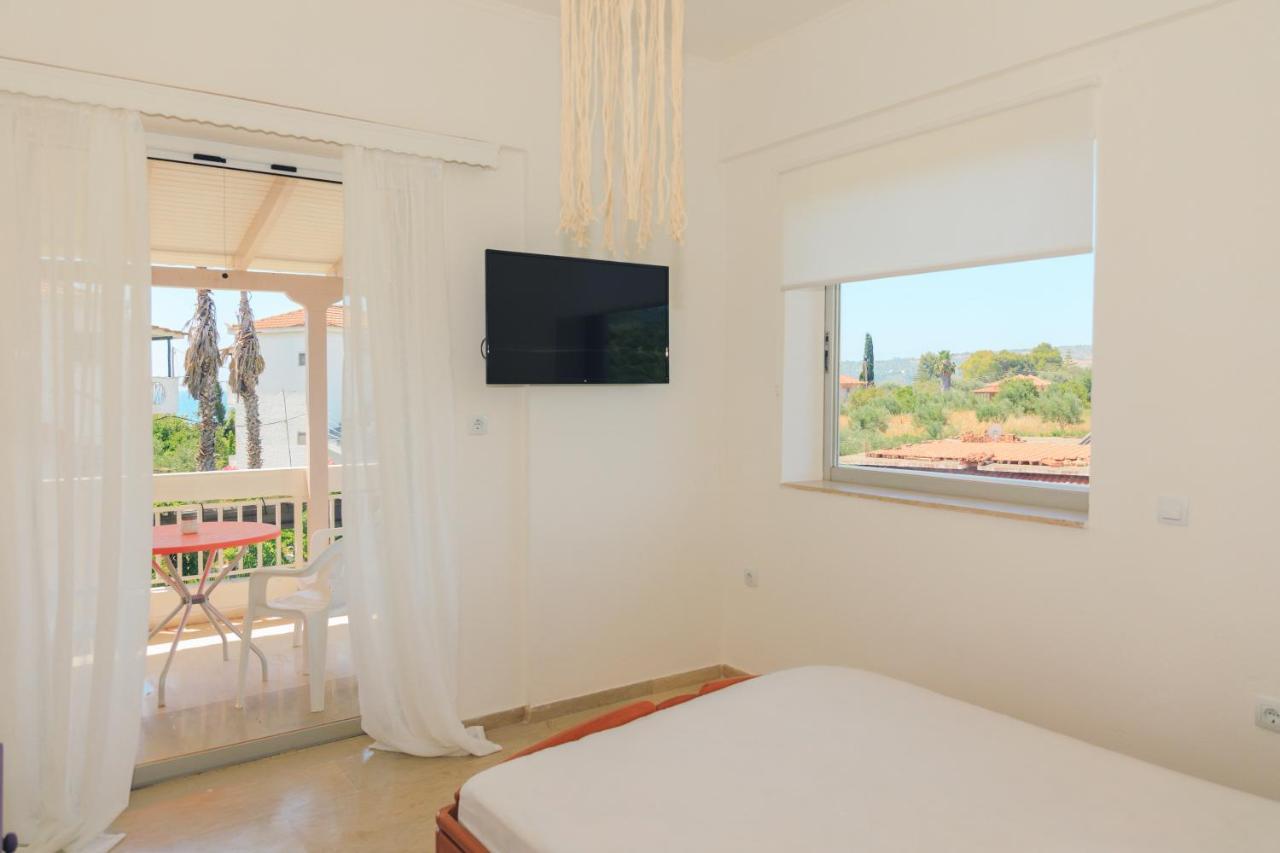 Memi Houses Koróni Εξωτερικό φωτογραφία